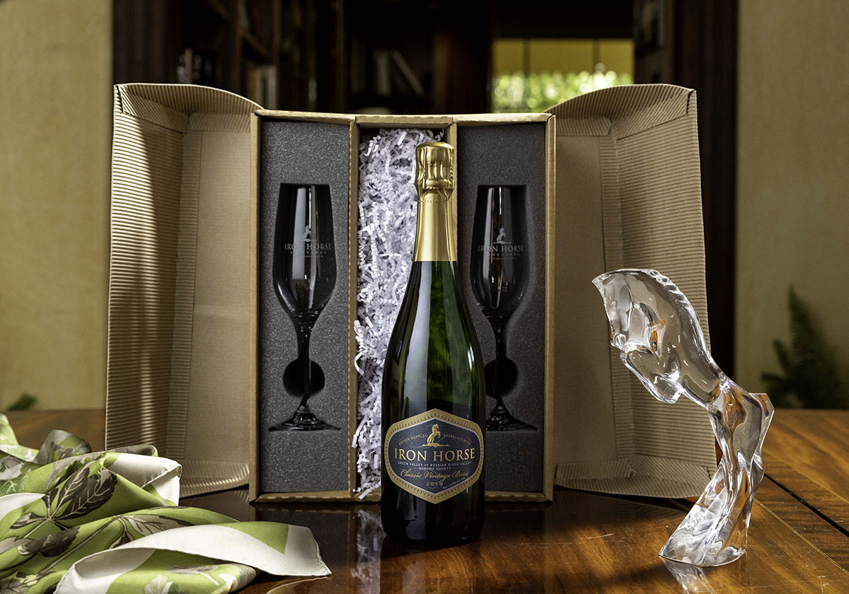 Classic Vintage Brut and Flutes Gift Set