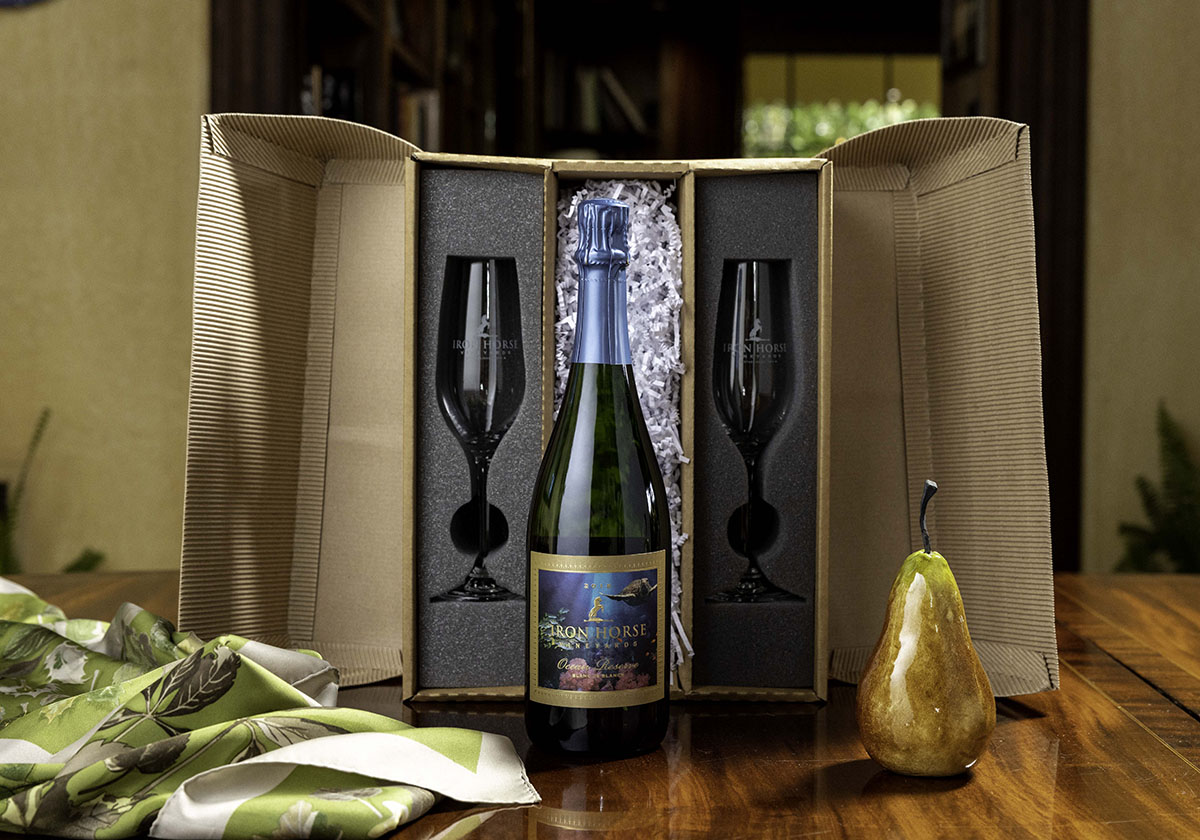 Ocean Reserve and Flutes Gift Set